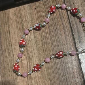 Charming Red and Pink Beaded Necklace